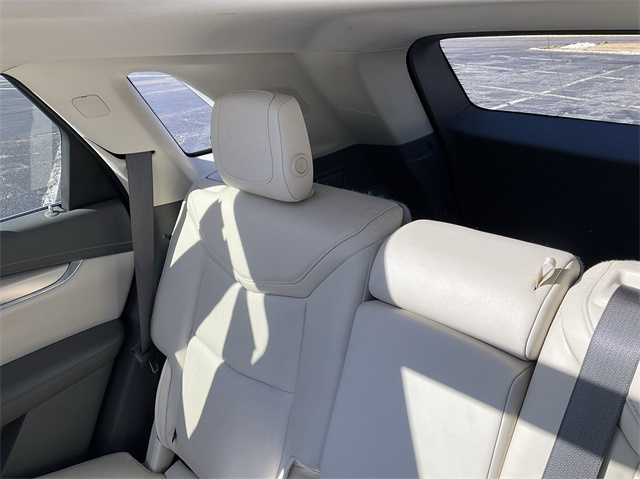 2019 Cadillac XT5 Luxury 13