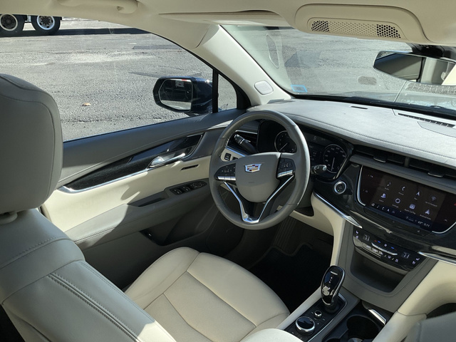 2021 Cadillac XT6 Premium Luxury 17