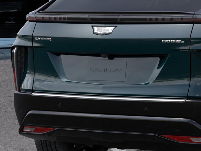 2024 Cadillac LYRIQ Luxury 14