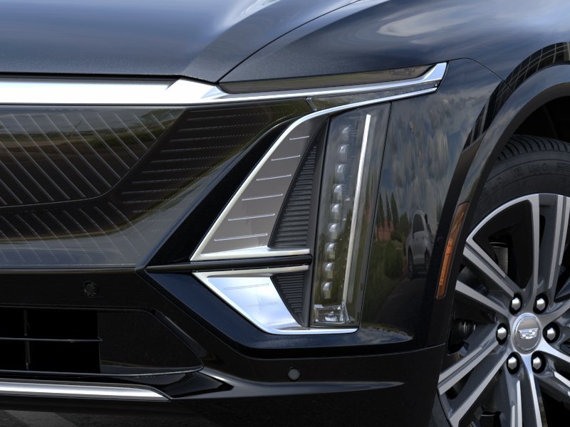 2024 Cadillac LYRIQ Luxury photo