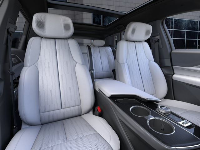 2024 Cadillac LYRIQ Luxury 16