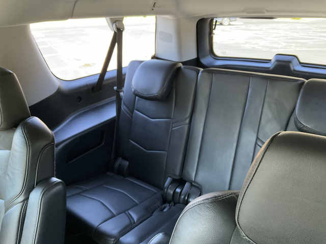 2019 Cadillac Escalade ESV Luxury 13