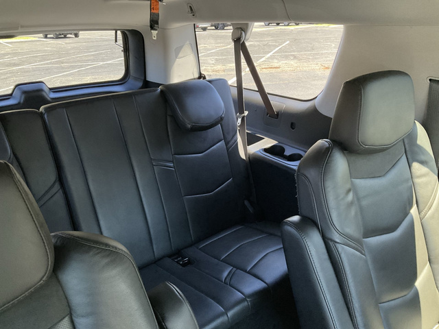 2019 Cadillac Escalade ESV Luxury 15