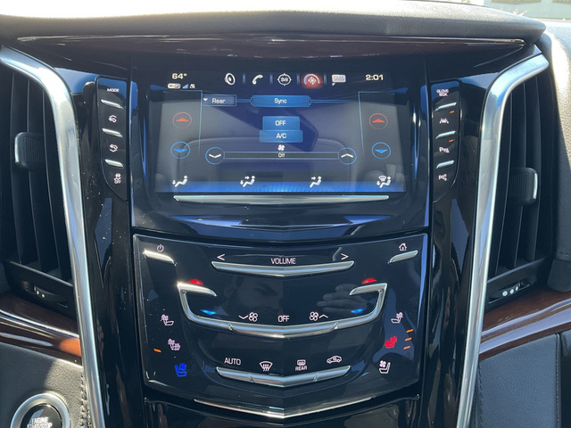 2019 Cadillac Escalade ESV Luxury 27