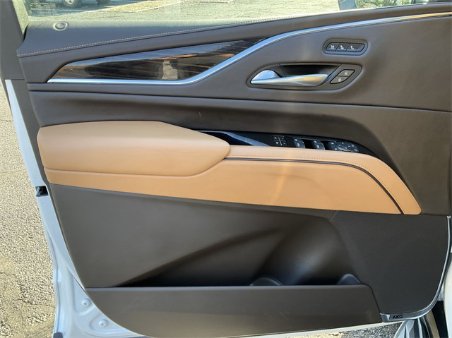 2021 Cadillac Escalade ESV Premium 21