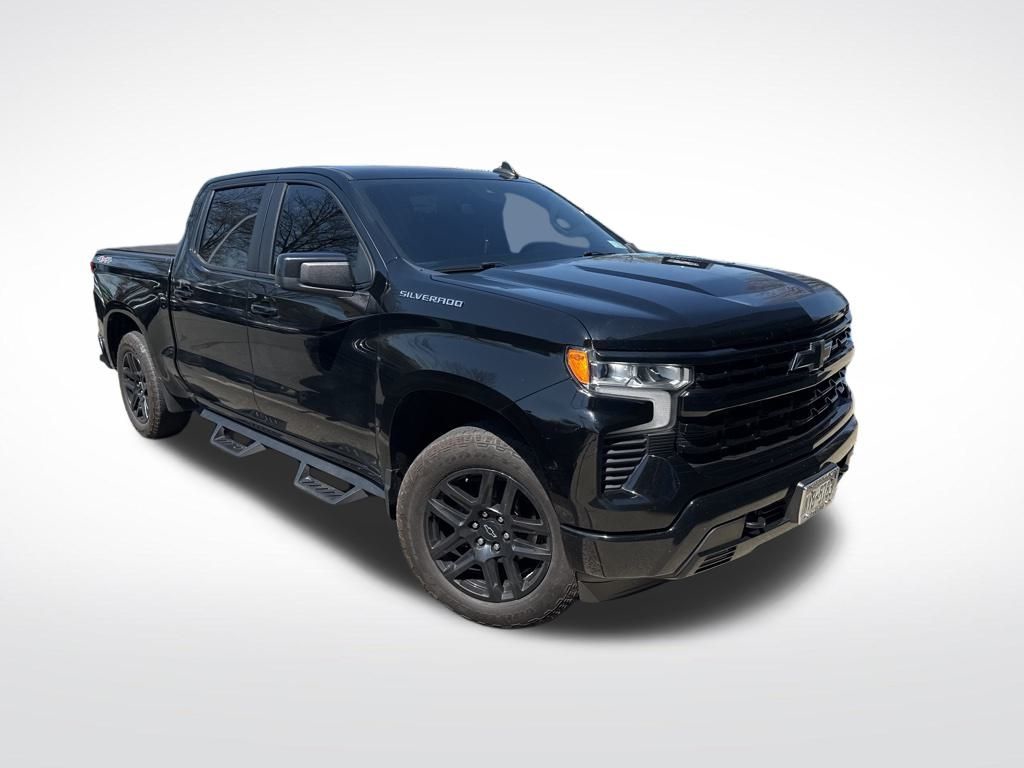 2022 Chevrolet Silverado 1500 RST photo
