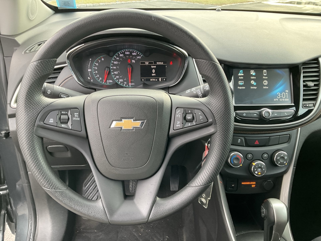 2017 Chevrolet Trax LT 22