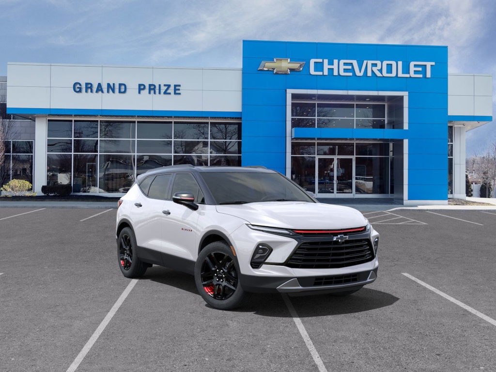 2025 Chevrolet Blazer LT photo