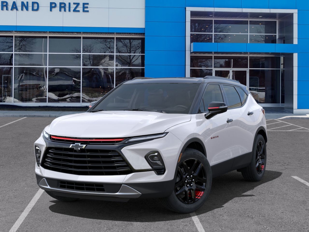2025 Chevrolet Blazer LT photo