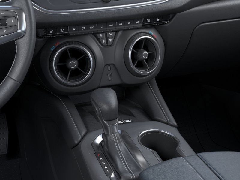 2025 Chevrolet Blazer LT photo