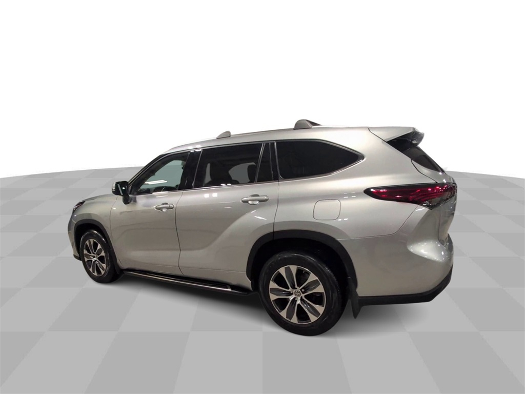 2021 Toyota Highlander XLE 6