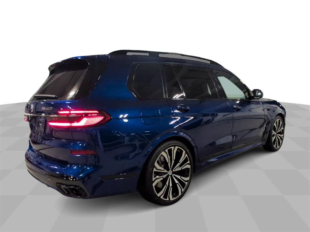 2023 BMW X7 M60i 8