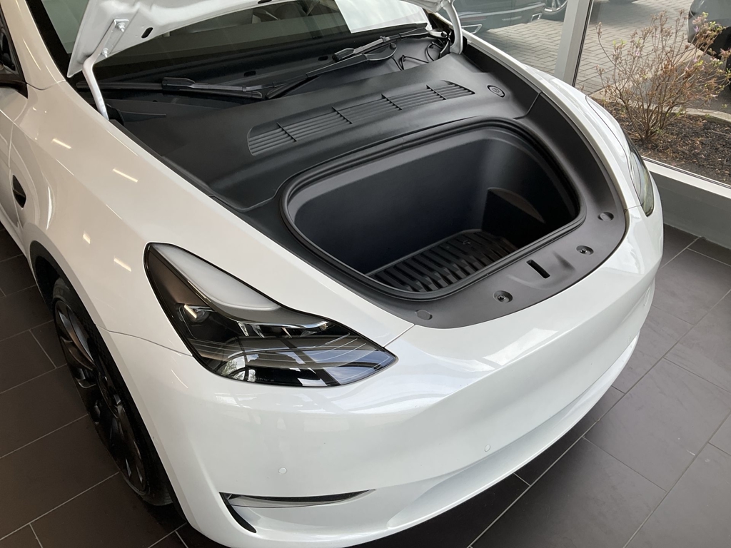 2022 Tesla Model Y Performance 33