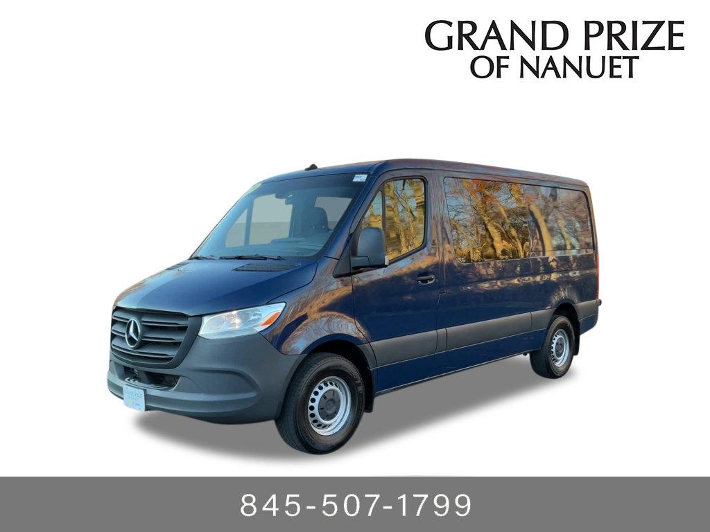 2024 Mercedes-Benz Sprinter Crew 144 WB 4