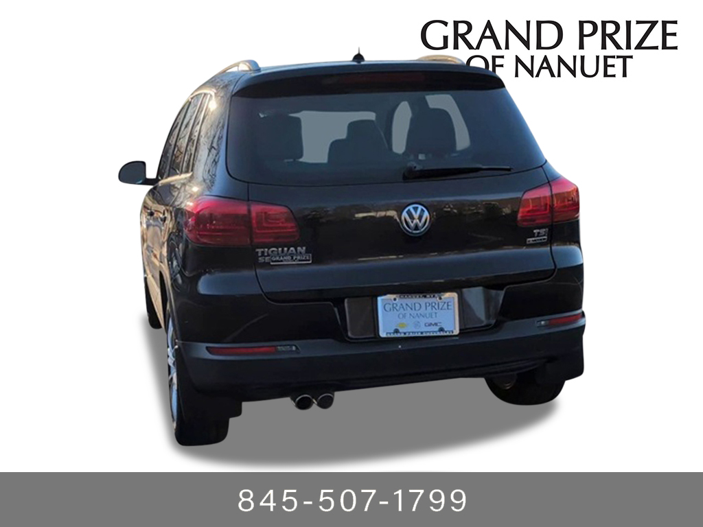 2016 Volkswagen Tiguan SE 7