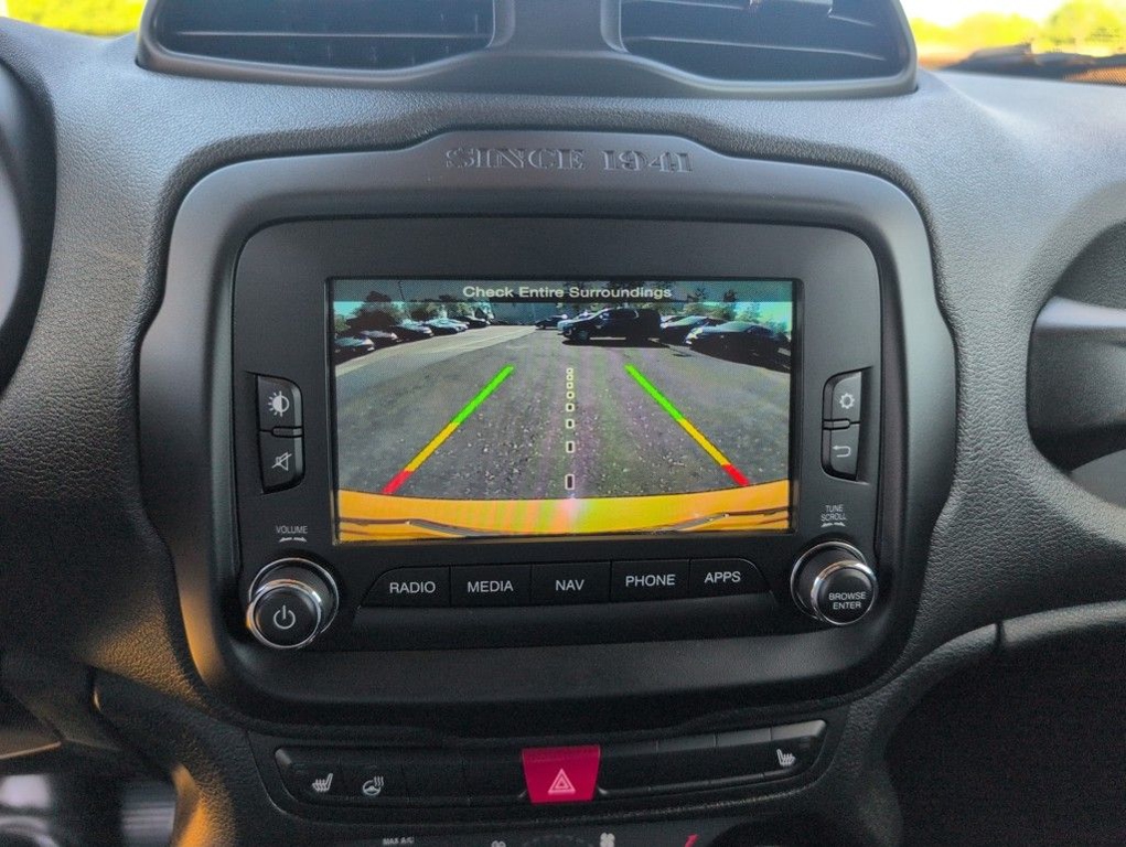 2017 Jeep Renegade Latitude photo