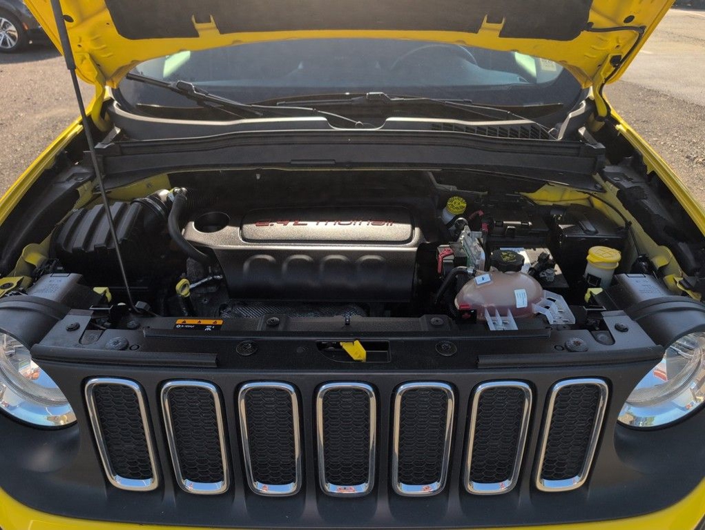 2017 Jeep Renegade Latitude photo