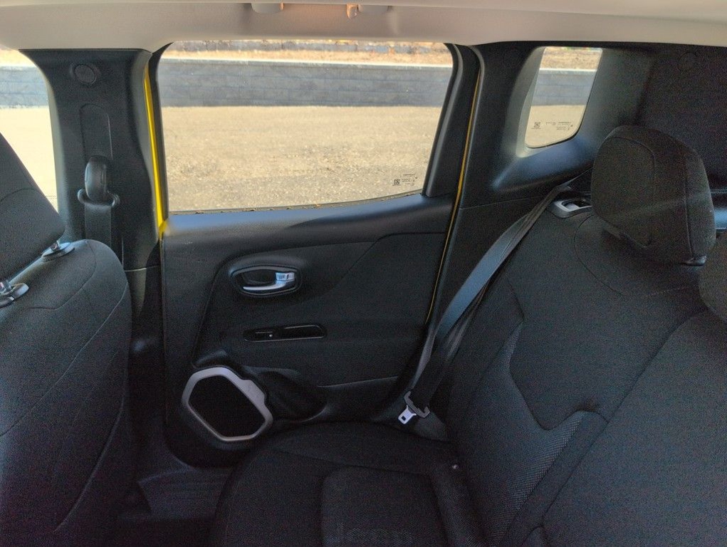 2017 Jeep Renegade Latitude photo