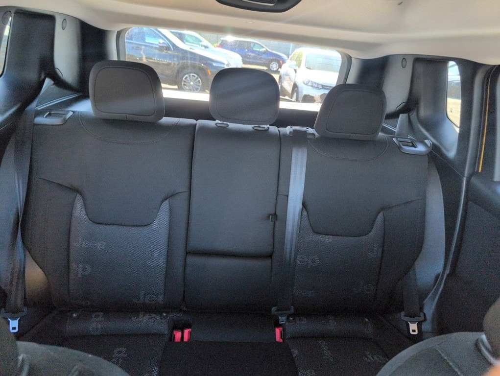 2017 Jeep Renegade Latitude photo