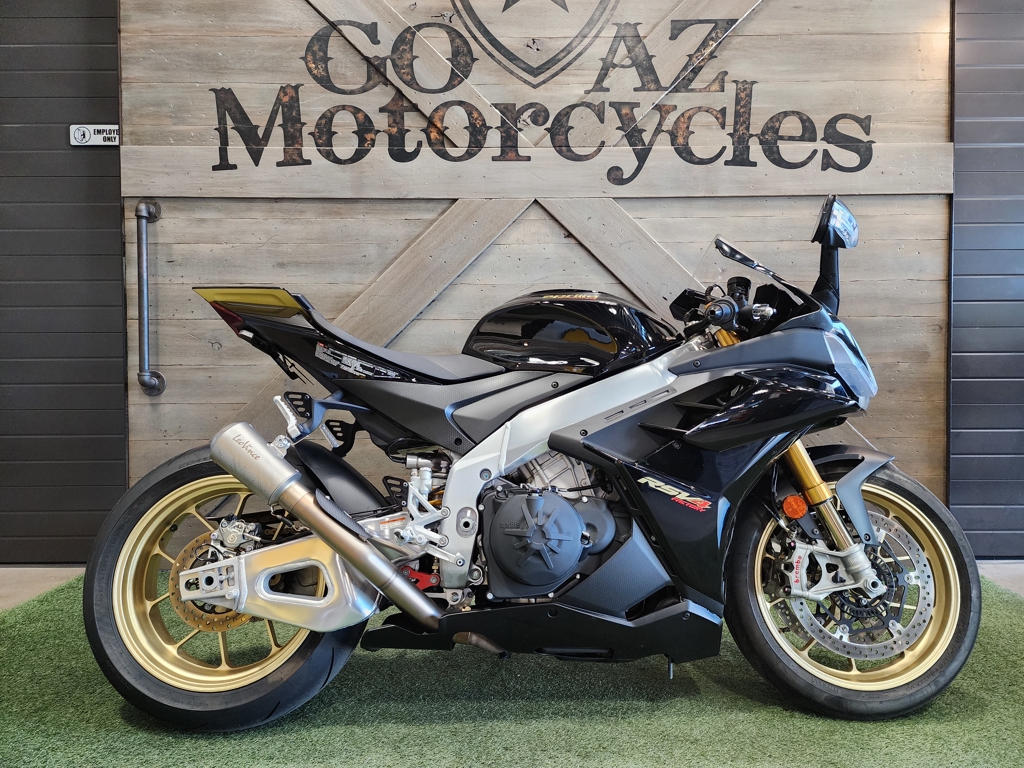 2022 Aprilia RSV4 FACTORY 1100