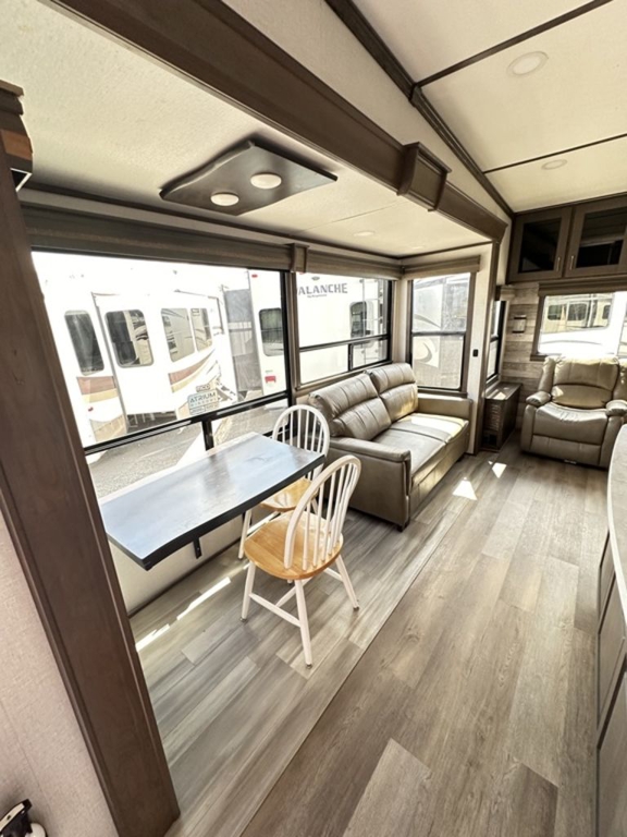 2021 Alliance RV Paradigm 340RL 7