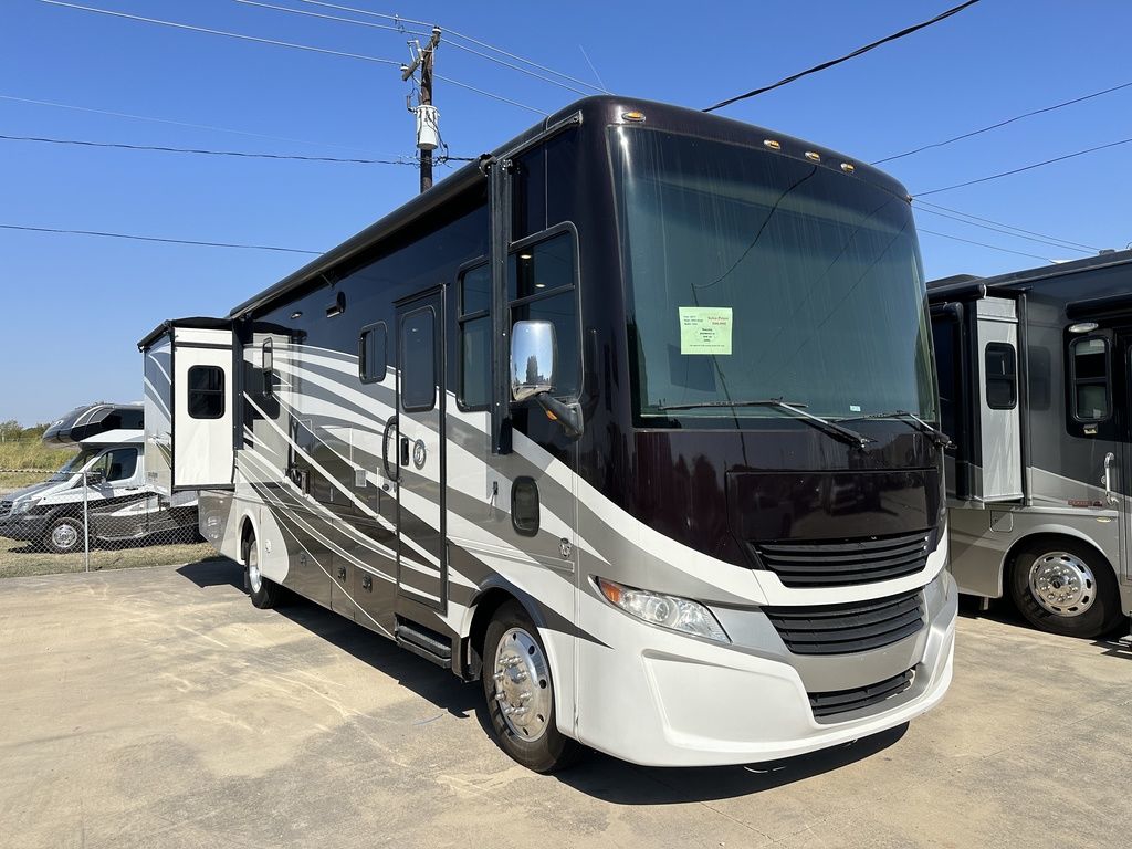 2017 Tiffin Motorhomes Allegro 32 SA 2