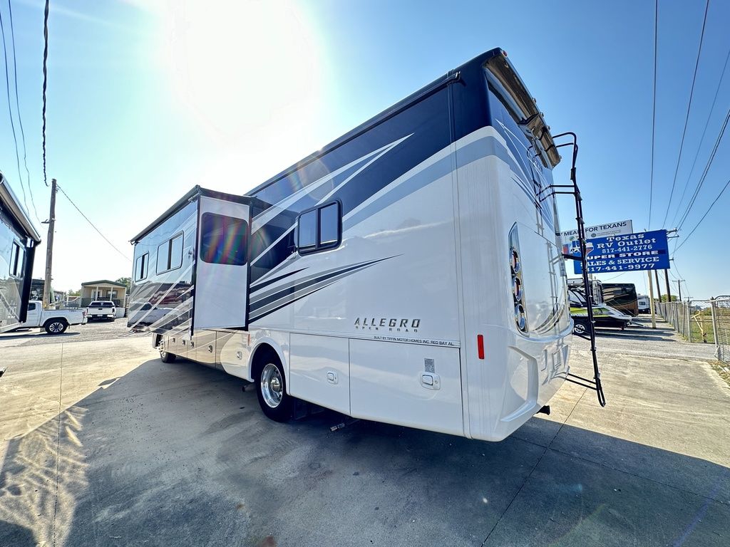 2017 Tiffin Motorhomes Allegro 32 SA 4