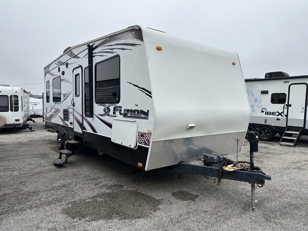 2012 Keystone Fuzion 260 2