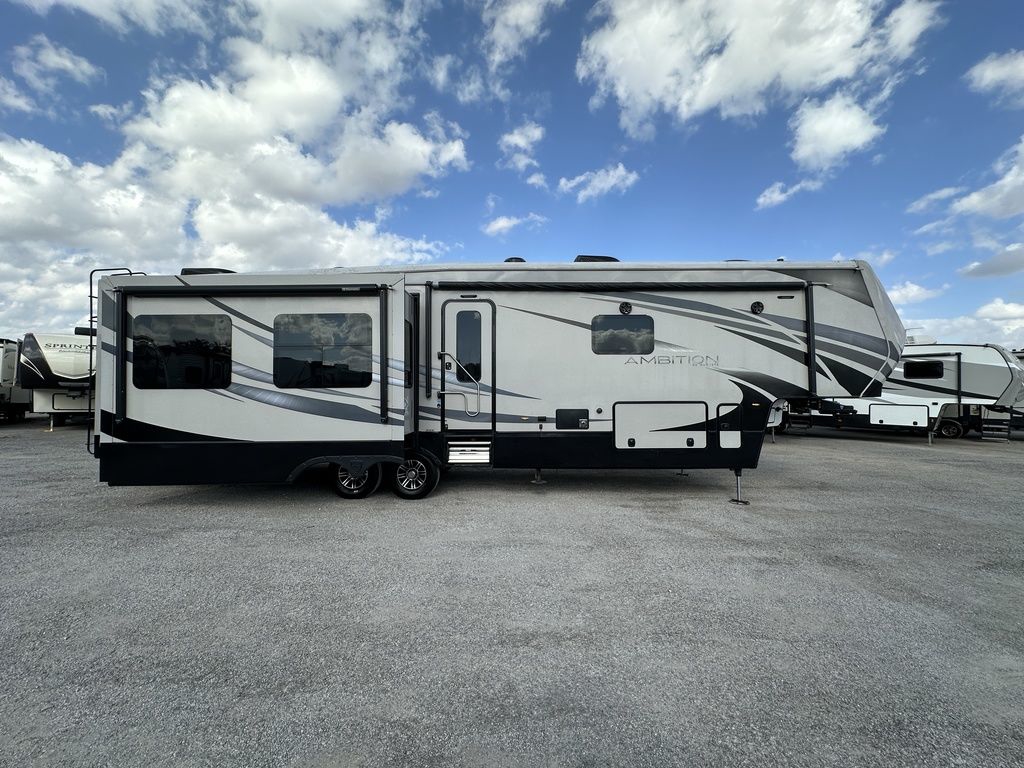 2016 Augusta RV Ambition AB-38FB  3