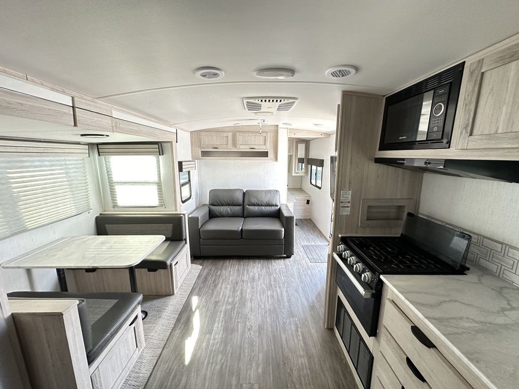 2022 Cruiser RV Shadow Cruiser 259BHS  5