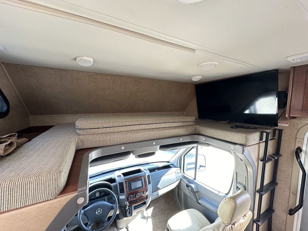 2015 Forest River Sunseeker Mercedes Benz Series 2400W  13