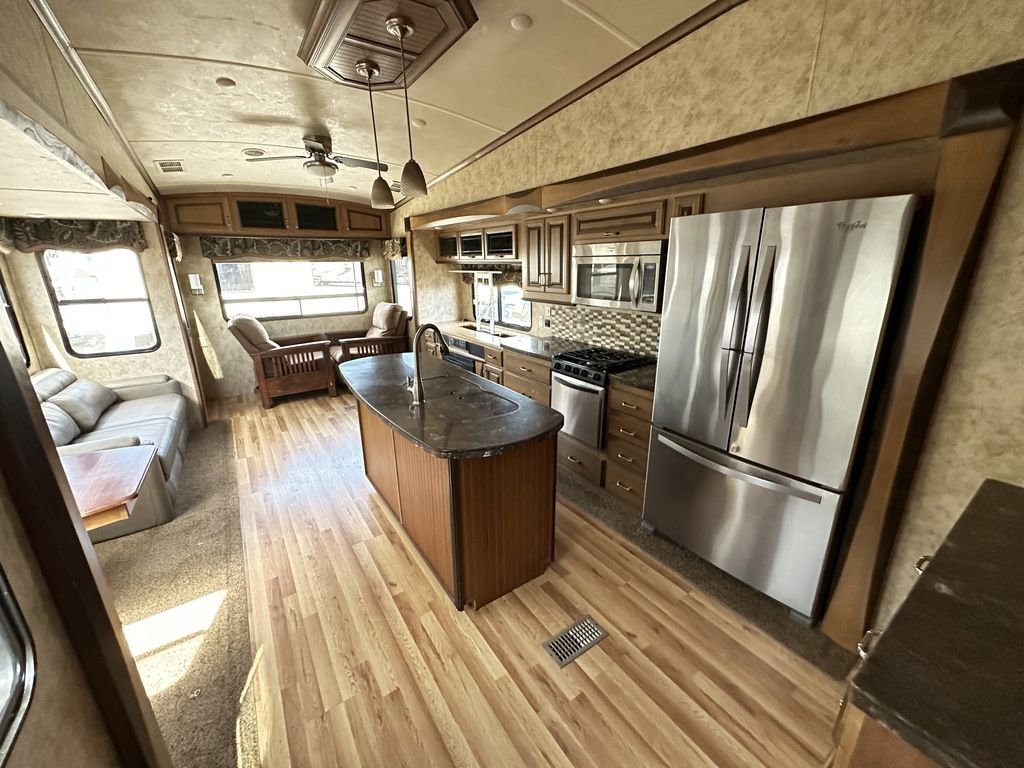 2016 Forest River Cedar Creek 36CKTS 5