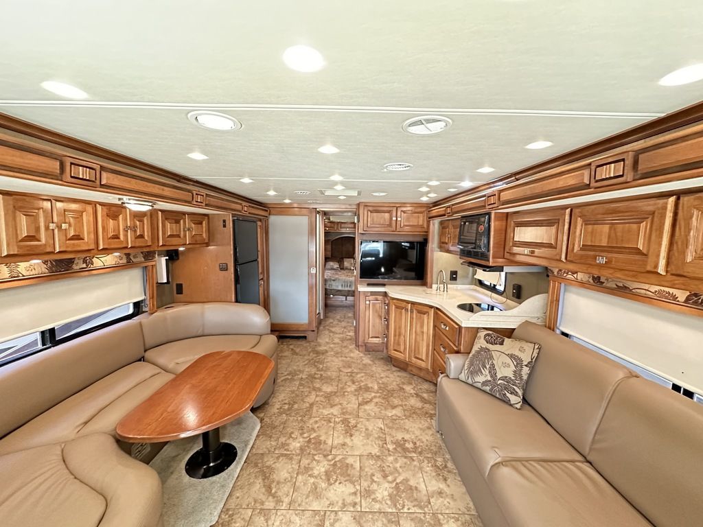 2013 Tiffin Motorhomes Allegro 32 BR 14