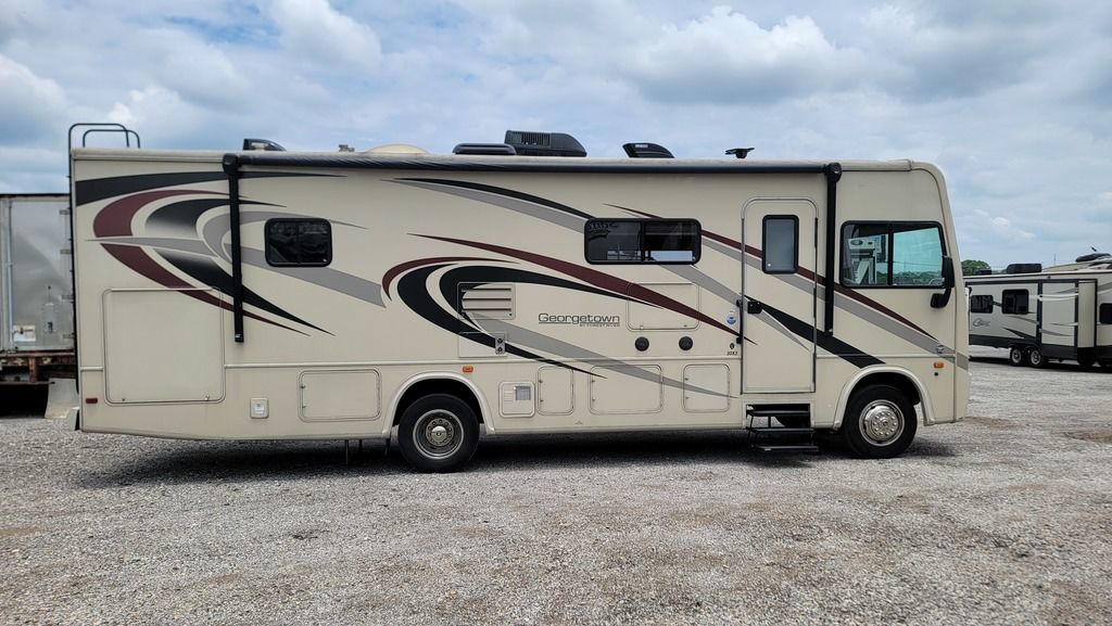 2017 Forest River Georgetown 3 Series GT3 30X3 6