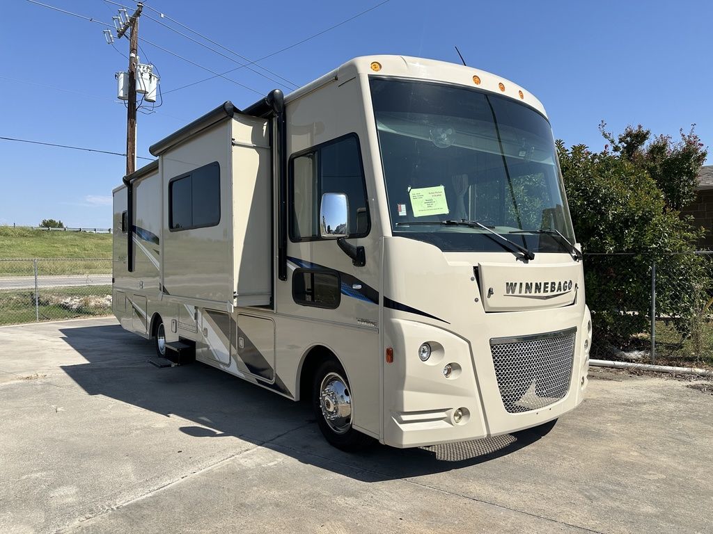 2019 Winnebago Sunstar LX 30T 2