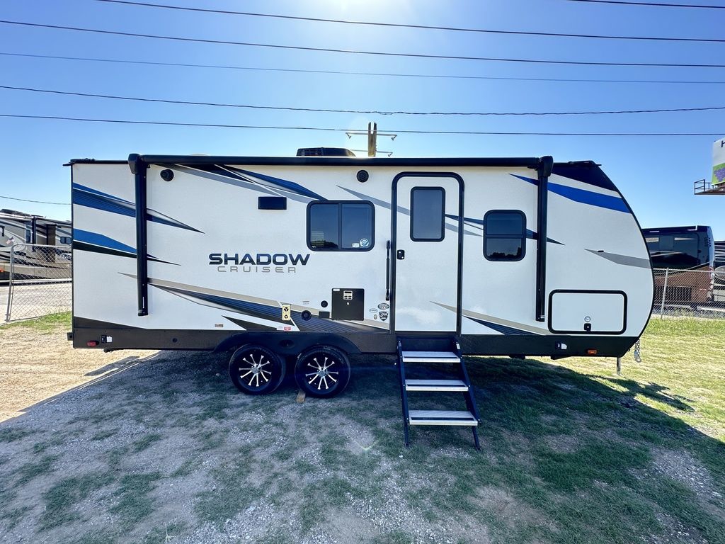 2023 Cruiser RV Shadow Cruiser 215RBS  3