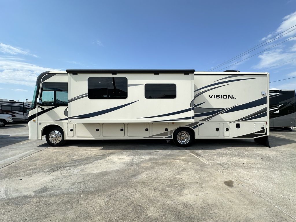 2021 Entegra Coach Vision XL 34B 3