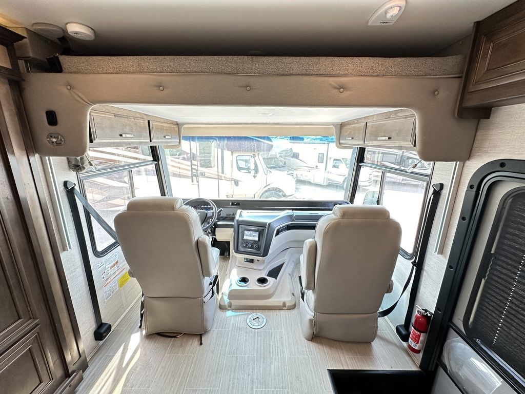 2021 Entegra Coach Vision XL 34B 17