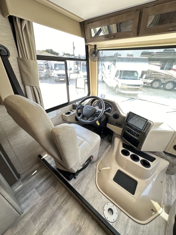 2022 Thor Motor Coach Freedom Traveler A30 16