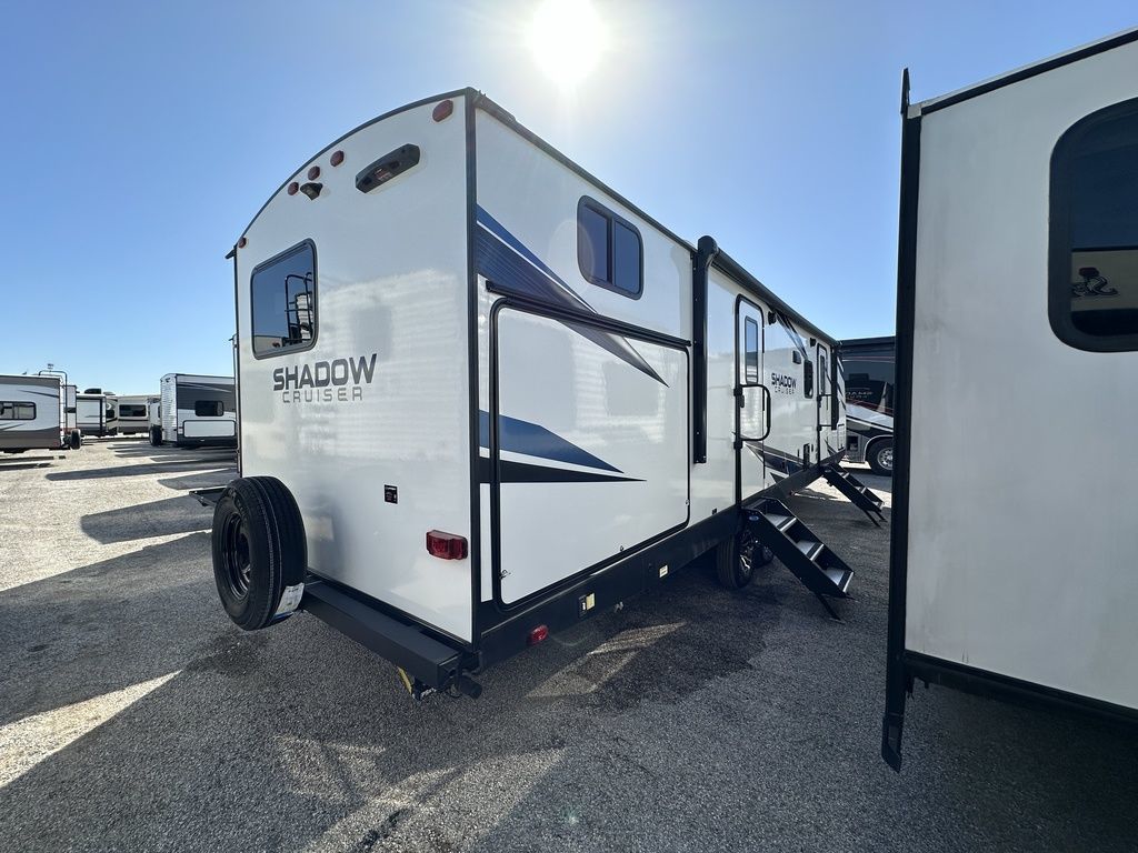 2023 Cruiser RV Shadow Cruiser 325BHS  3