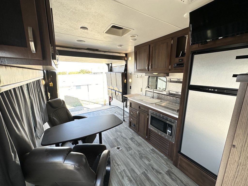 2018 Jayco Octane Super Lite 272 8