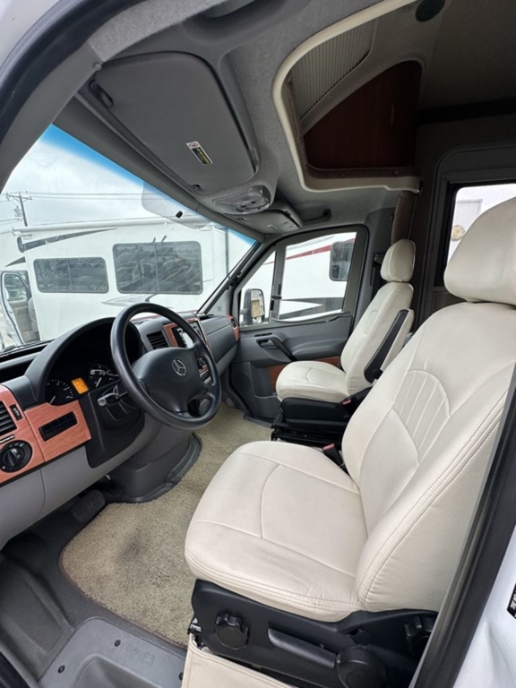 2014 Winnebago View Profile 24G 7