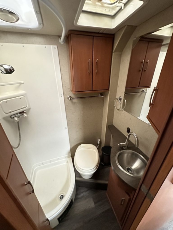 2014 Winnebago View Profile 24G 15