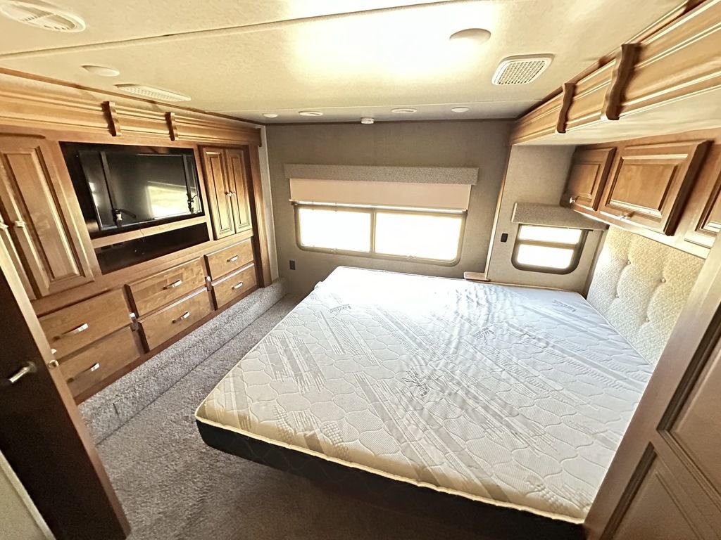 2018 Heartland Bighorn 3750 FL 14