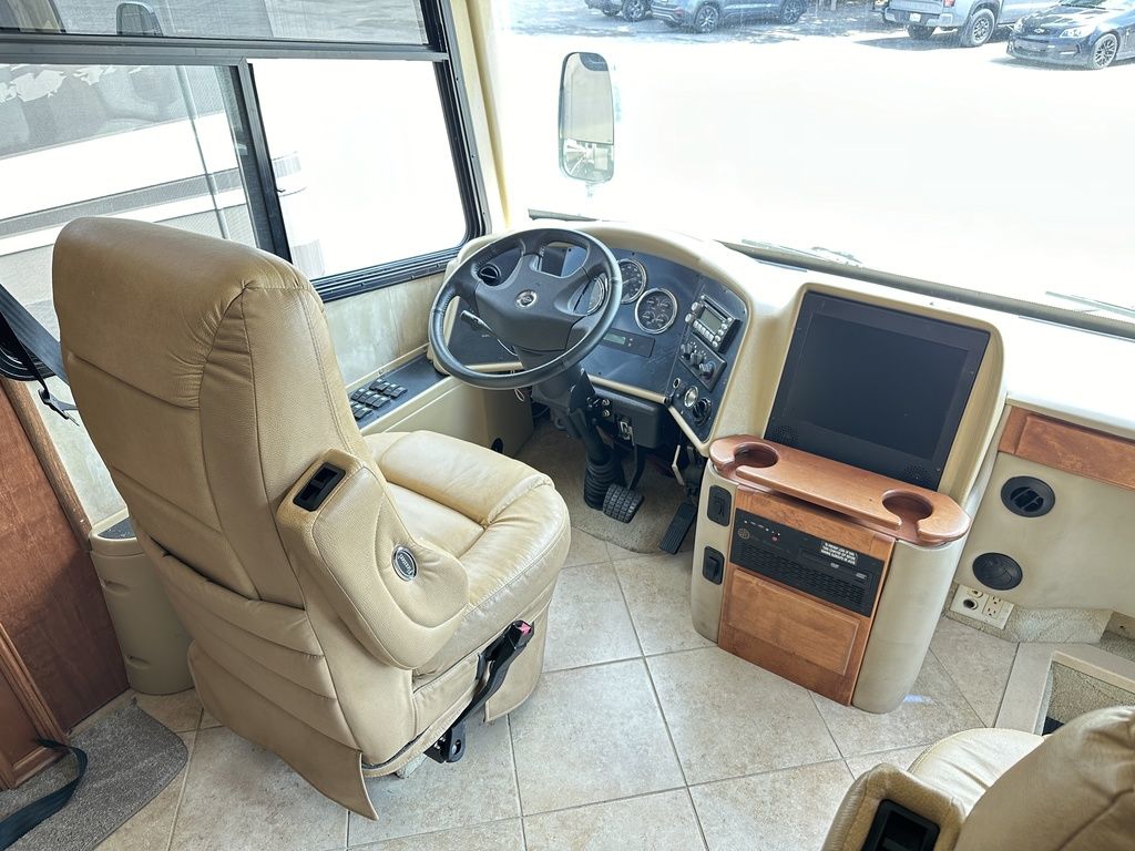 2008 Tiffin Motorhomes Phaeton 42 QRH 7