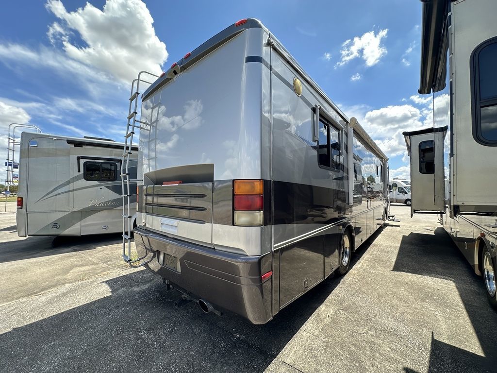 2002 NEWMAR 3852  3