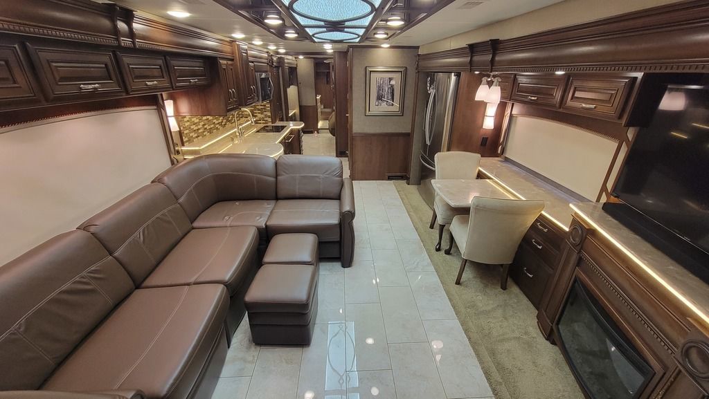 2017 Entegra Coach Anthem 44B 17