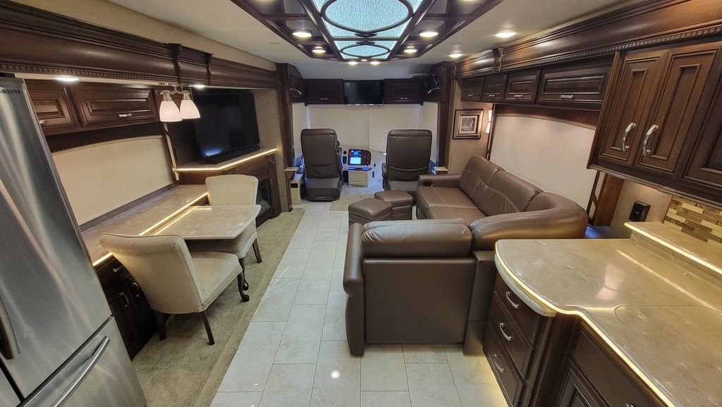 2017 Entegra Coach Anthem 44B 18