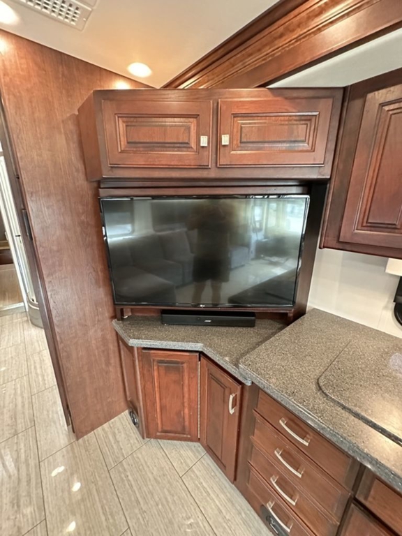 2017 Holiday Rambler Endeavor 40G 24