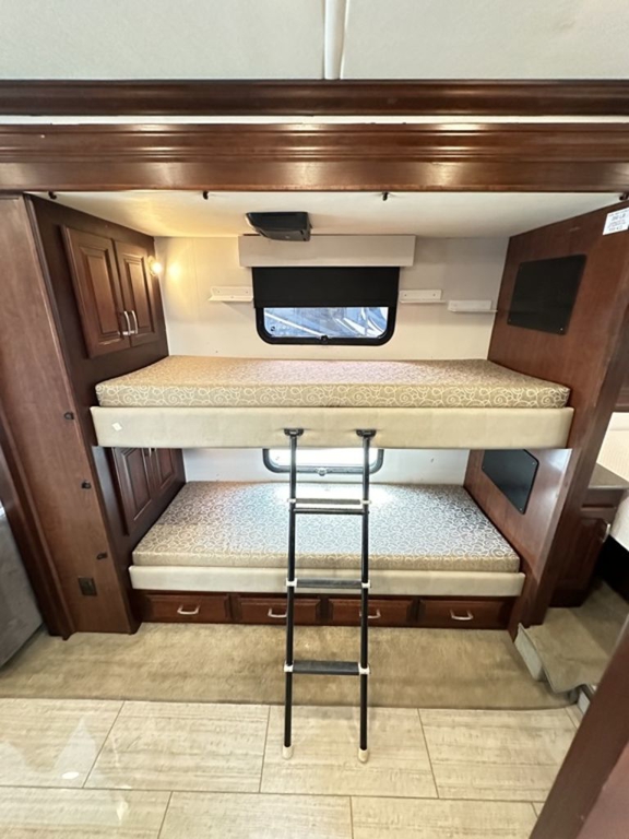 2017 Holiday Rambler Endeavor 40G 29